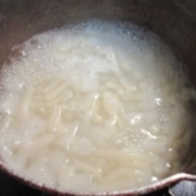 子供が風邪をひいたら うどんと大根のシラス煮 レシピ 作り方 By Dekotan1 楽天レシピ 子供が風邪をひいたら うどんと大根のシラス煮 レシピ 作り方 By Dekotan1 楽天レシピ